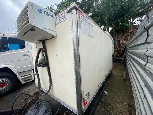 Imagem 8 de 12 de Baú Refrigerado 13/13 Para Caminhão 3/4