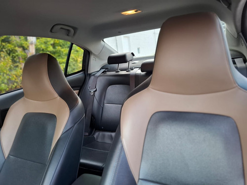 Chevrolet Onix 1.2 Premier At