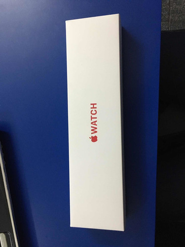 Imagen 2 de 3 de Apple Watch Serie 7 Product Red