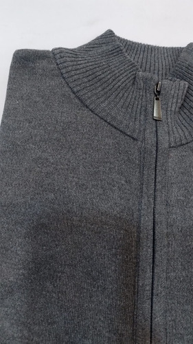 Campera Tejida De Hilo Con Cierre