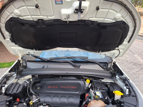 Fiat Toro 2.4 16v Freedom Flex 4x2 Aut. 4p