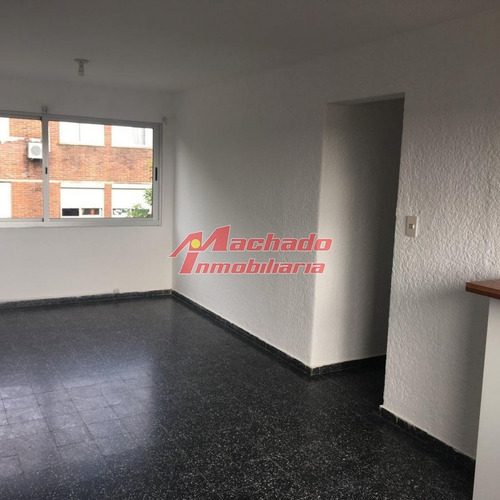 Imagen 2 de 12 de Apartamento A La Venta En Maldonado