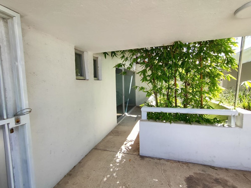 Local Comercial En Venta En Plaza Comercial En Carretera A Tlacote