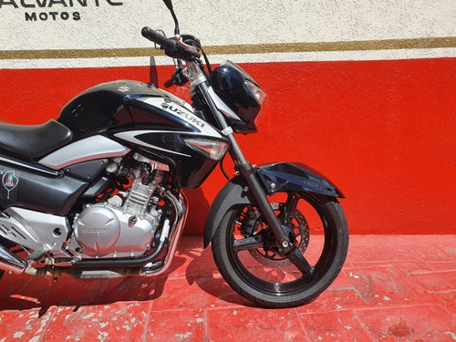 Suzuki Inazuma 250 2016 Preta