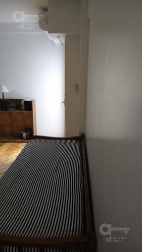 Barrio Norte. Departamento 2 Ambientes. Alquiler Temporario Sin Garantías.