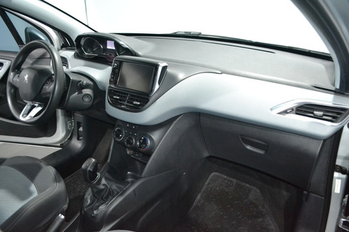 Peugeot 208 1.5 Allure Touchscreem M/t 2015 -imolaautos-