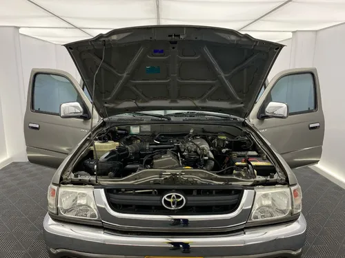 Toyota Hilux 2.4 Ex