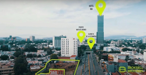 Departamento En Preventa En López Mateos Guadalajara | Bre