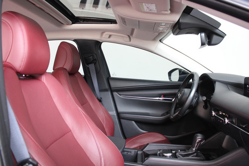 Mazda 3 Signature 2023
