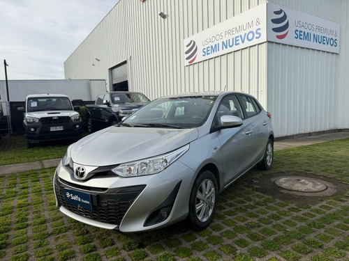 Toyota Yaris 1.5 SPORT GL E 4X2 HB MT 5P