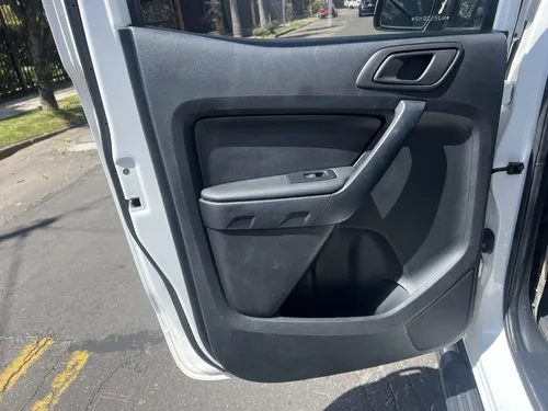Ford Ranger 4x4 Mt 3.2 Diesel Aa Abs Fe Modelo 2022