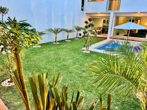 Casa Estilo Contemporáneo En Col. Tulipanes, Cuernavaca Morelos.