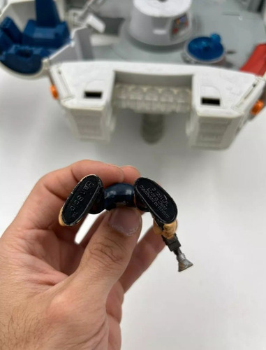Star Wars Halcón Milenario De Hasbro 2011 Millennium Falcon (Usado)