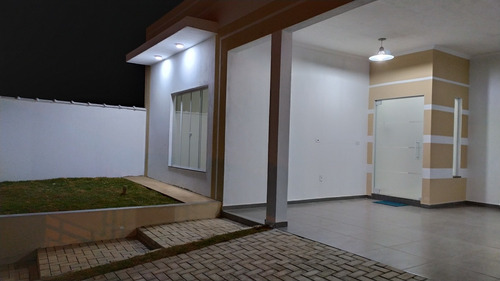 Imagem 2 de 14 de Vende-se: Linda Casa Térrea Em Carlópolis Pr - 3 Dormitórios