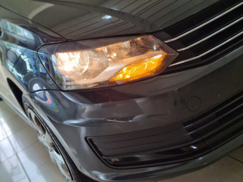 Imagen 11 de 15 de Volkswagen Vento 2020 1.6 Starline At