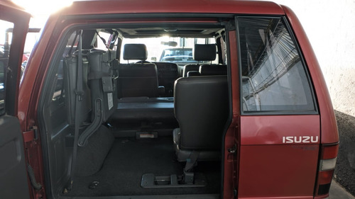 Imagen 4 de 16 de Isuzu Trooper Ls 2001 3.1 Td 7 Asientos