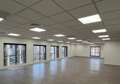 Oficina En Arriendo En Las Condes