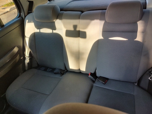 Imagen 10 de 10 de Volkswagen Fox 2009 1.6 Comfortline 5 P