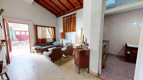 Venta Casa 4 Amb Monoamb Araujo Al 2200 Parque Avellaneda