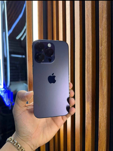 Apple iPhone 14 Pro (128 Gb) - Morado Oscuro Color Violeta (Usado)