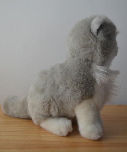 Gato De Peluche 23cm Gris (Usado)