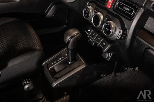 Suzuki Jimny 1.5 Glx At
