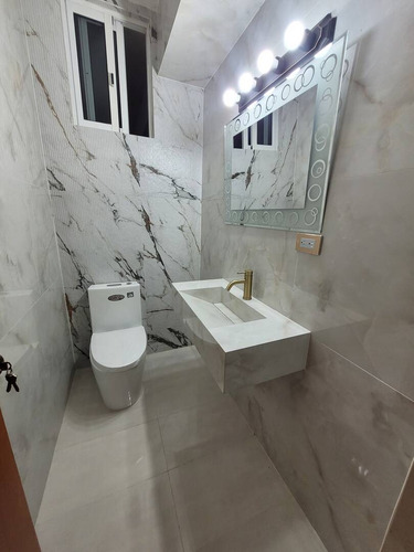 Pm Apartamento En Alquiler En Los Mangos Valencia