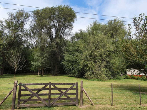 Lote En Barrio Lomas Altas Chascomús A 400 Mts De La Laguna.