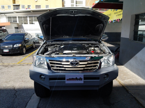 Toyota Hilux Kavak 2014