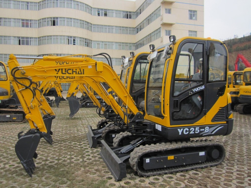 Mini Excavadora Yuchai Yc25 2.500kg