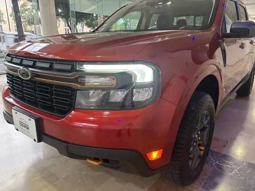 Ford Maverick 4p Lariat Tremor High L4/2.0/T Aut
