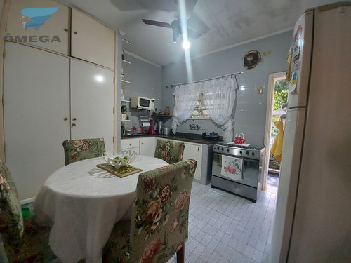 Imagem 17 de 18 de Casa À Venda Próximo Praia Das Pitangueiras (estuda Imóvel No Guarujá Como Parte De Pagamento) - Ca00441 - 70312584