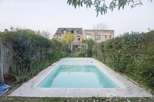 Imagen 23 de 30 de Muy Buen Triplex En La Merced, Lomas De San Isidro!