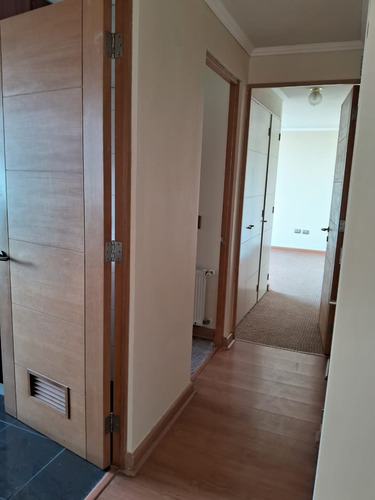 Departamento De Lujo En Sector Residencial: 2 Dormitorios, 2