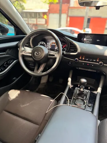 Mazda 3 2.0 Prime