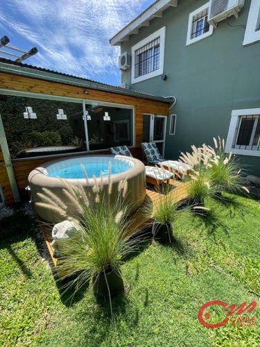 Venta Casa En Barrio Solares Del Norte