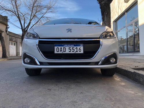 Peugeot 208 208 Allure 1.5