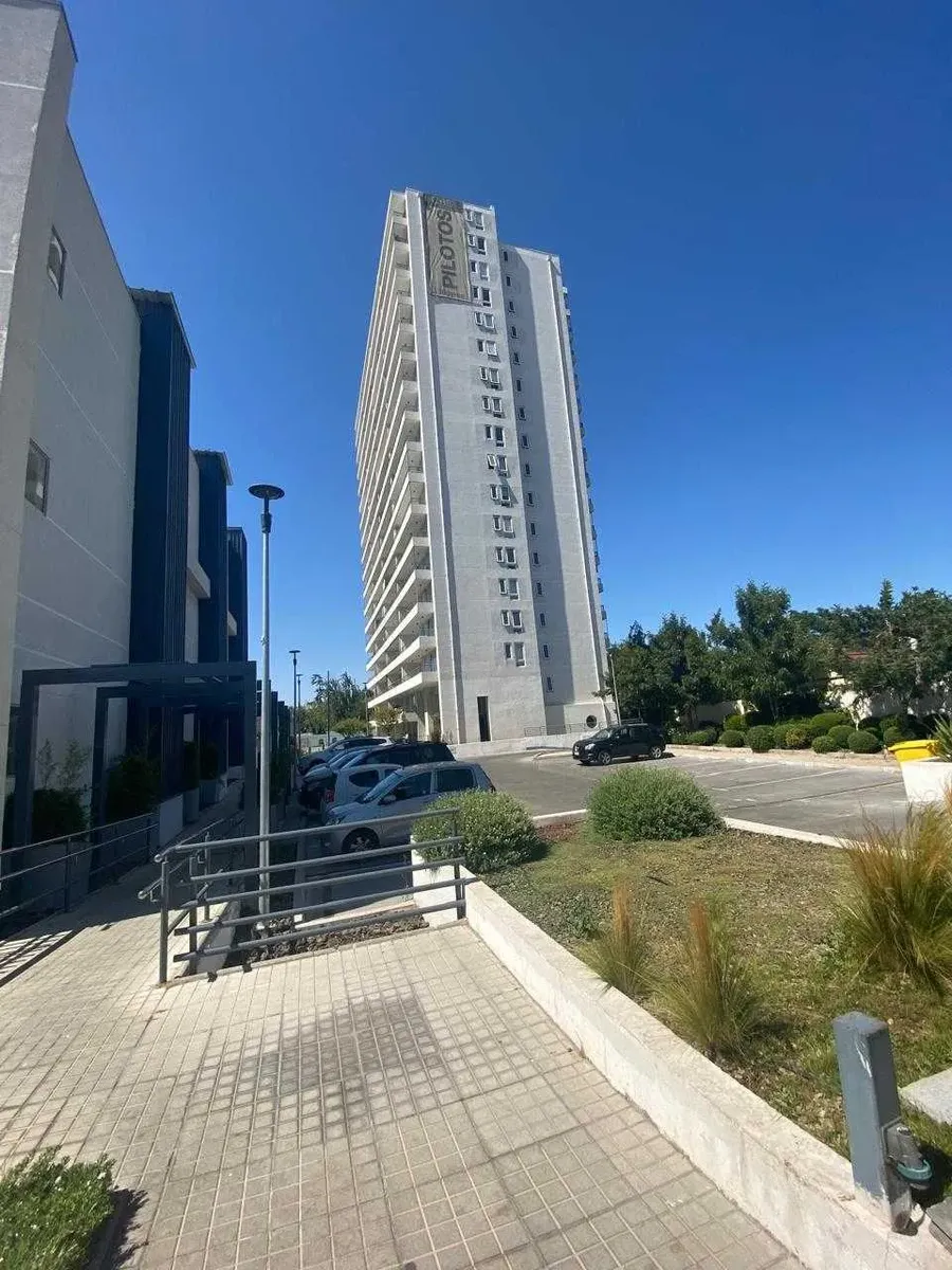 Imagen 1 de 19 de Conectividad Metro Plaza Maipu (164078)