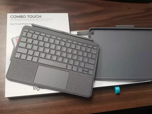 Protector Teclado Logitech Combo Touch iPad 7, 8 Y 9 Ingles