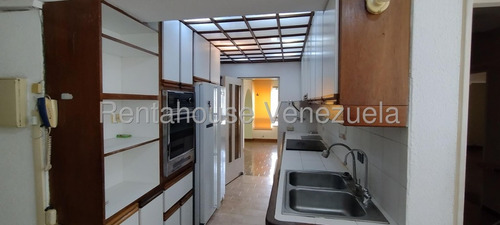 Apartamento Con Gran Potencial Para Remodelar!! 25-24271