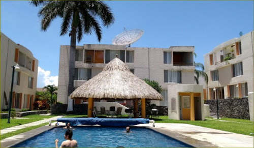 Imagen 1 de 13 de Casa En Venta En Residencial Xochitepec Cuernavaca Nrm