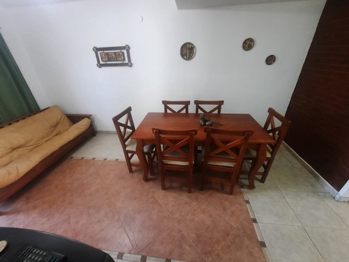 Triplex Amplio Y En Impecable Estado A La Venta Sin Expensas