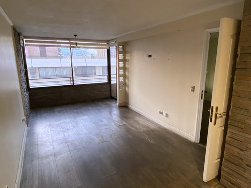 Imperdible Oportunidad, 50 M2, Metro Leones, Box + Bodega