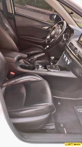 Mazda 3 2.0 Touring