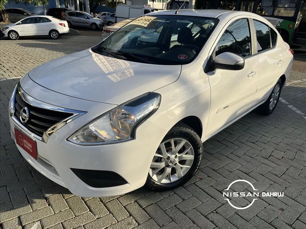 Nissan Versa 1.6 16V FLEXSTART SV 4P XTRONIC