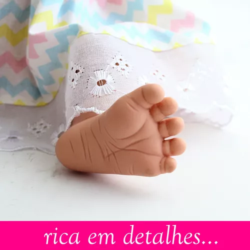 BEBÊ REBORN MENINA DE SILICONE RICCA REALISTA PODE DAR BANHO - Maternidade  Mundo Baby Reborn