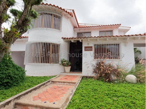 Casa En Venta En Colinas Del Turbio Barquisimeto 24-4828 Zegm