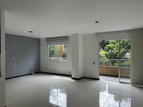 Apartamento En Venta En El Poblado. Cod V16957