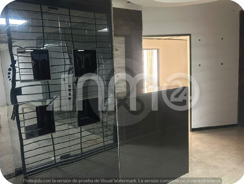 Oficina En Renta En Lomas Altas