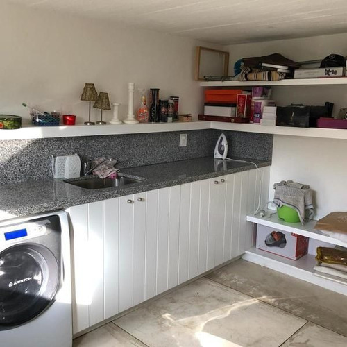 Casa En Venta De 3 Dormitorios En Montoya